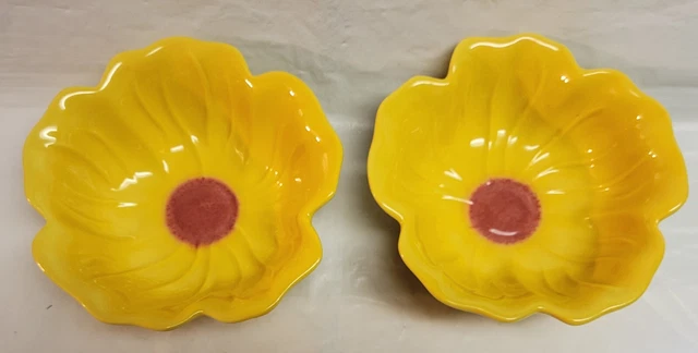 Threshold Stoneware 6" Flower Design Bowls Candy Dish Dessert Set of 2 - Yellow