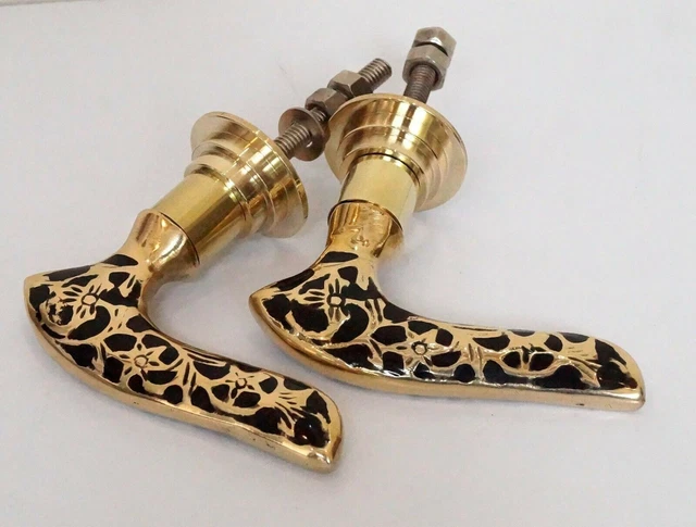 Ensemble de boutons de porte de quincaillerie en laiton architectural...