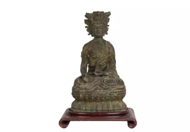 China 20. Jhd. Eine Chinesische Bronze Figur einer Gottheit Buddha Shakyamuni