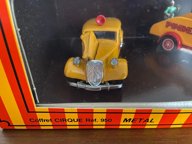 COFFRET ATLAS RENAULT AHN Citroën Traction 11 Avant 1/43 EUR 15,00
