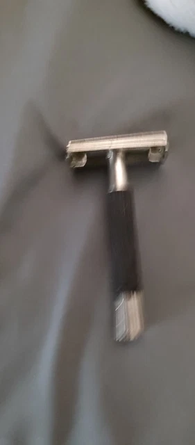 Vintage Gillette O 4 1969 Black Handle Flare Tip Tto Safety Razor #9