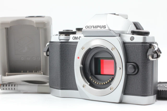 Count 5474 [MINT] Olympus OM-D E-M10 16.1MP Digital SLR Silver Camera from JAPAN