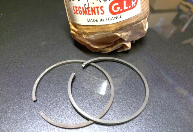 2 SEGMENTS VINTAGE GLP FRANCE 42x1,5 ERGOT EXTERNE MOTOS ANCIENNES ZUNDAPP PUNCH