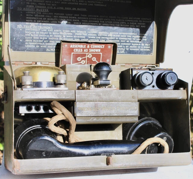ANTIQUE WW2 BRITISH Military Field Telephone Set "D" Mk V Complete £169.99 PicClick UK