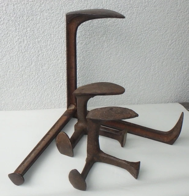 3x Schuster-Dreifuß / Stahlguss 2,6 kg + 3,7 kg + 6,6 Kg  bis 40x40x40 cm