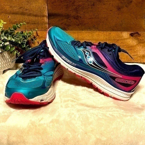 Saucony guide 10 hotsell womens size 7