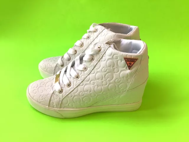GUESS Los Angeles Women’s Wedge Sneakers Shoes Size 7.5 White w/Gold