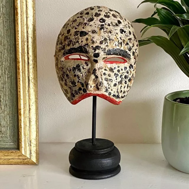 Vintage Pental Comedy Half Face Traditional Dance Mask Java Indonesia cm