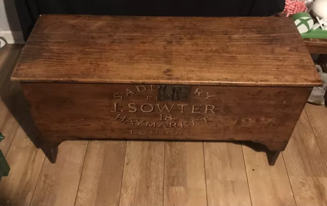 18th Century Georgian saddlery chest