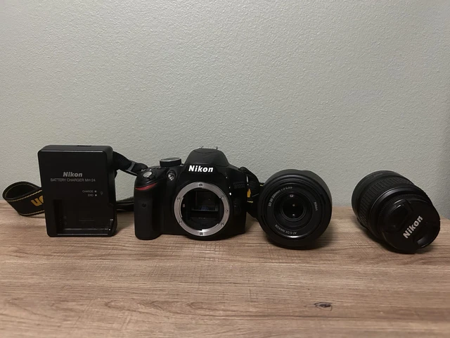 NIKON D5600 MP DSLR (Kit with 18-55mm AF-P 70-300mm 128GB