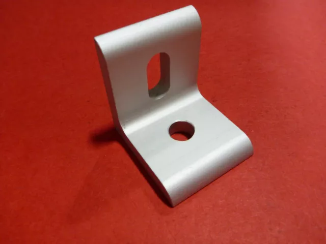 80/20 Inc EQUIVALENT Alum 2 Hole Slotted Inside Corner Bracket 10 Series 4265