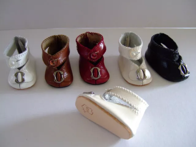 CHAUSSURES en CUIR Taille 6 (4.5 cm) pour POUPEE ANCIENNE ou MODERNE -DOLL SHOES