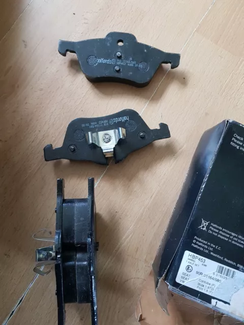 Ford fiesta brake discount pads halfords