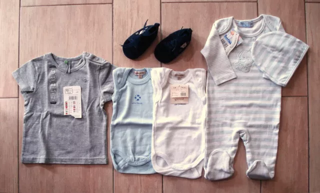 Lot de vêtements neufs pour bébé