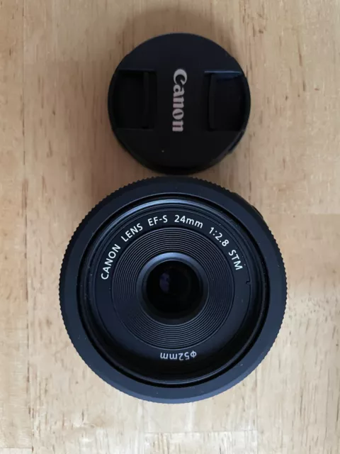 Canon EF-S 24 mm F/2,8 EF IS STM USM Objektiv