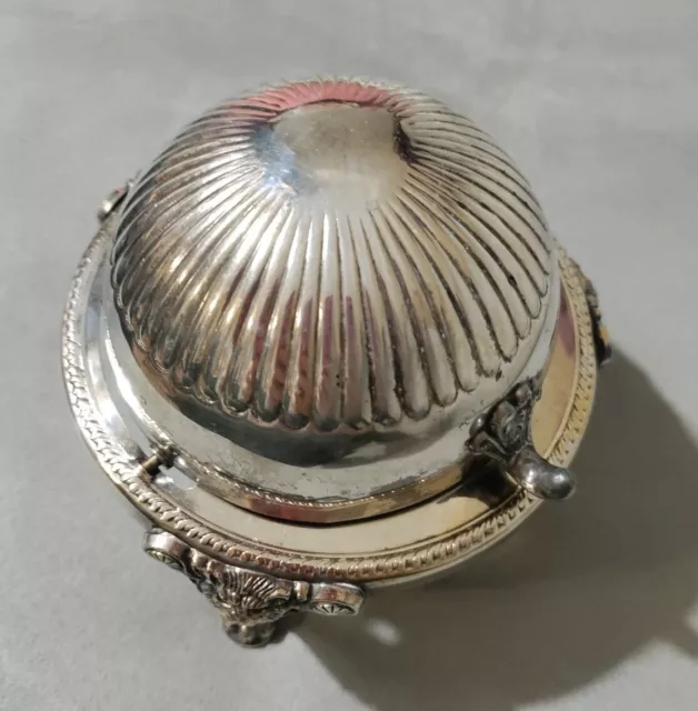 VINTAGE FB ROGERS SILVER ROLL TOP BUTTER DISH Read