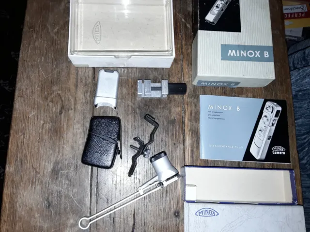 Minox Zubehör, Diastanze, Schachtel Minox B u.a.