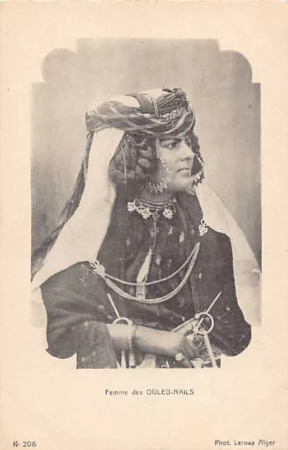 Algérie - Femme des Ouled Naïls - Ed. Photo Leroux 206