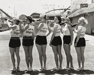 Vintage 1930s Photo of FootLight Parade Chorus Girls Drinking Beer - Bar Art