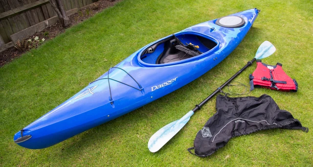 DAGGER BLACKWATER 10.5 Sea kayak Ocean Canoe 10.5