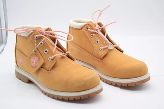 Timberland Premium Womens Sz 9M Waterproof Boots in Wheat Nubuck