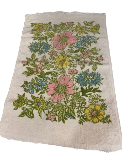 Vintage Dundee Hand Towel Floral Cottagecore 70’s