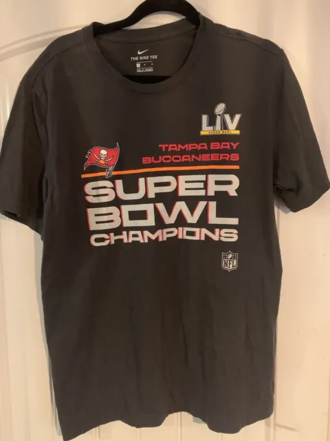 Nike T-Shirt, LIV Super Bowl Champs, Tampa Bay Buccaneers, Sz M