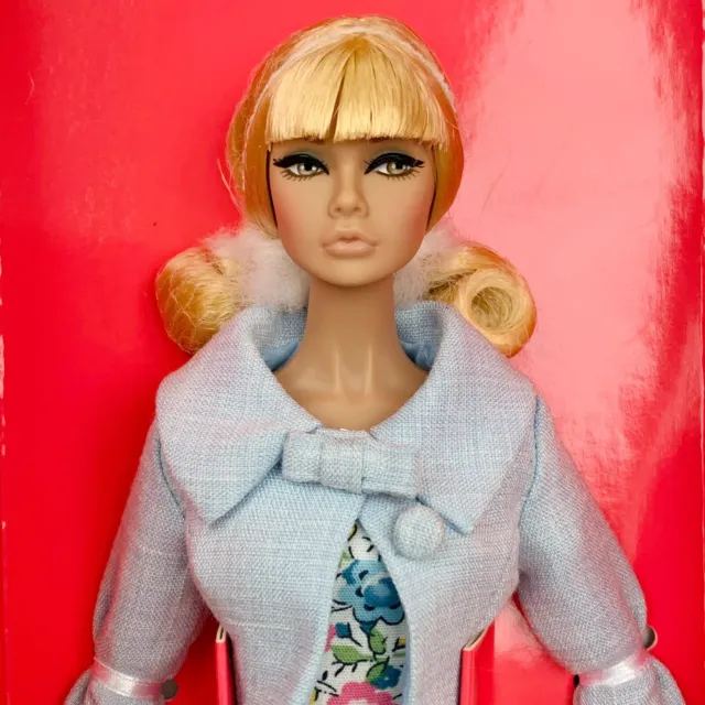 Integrity Toys Fashion Royalty Poppy Parker Suited For Travel NRFB Complete Doll