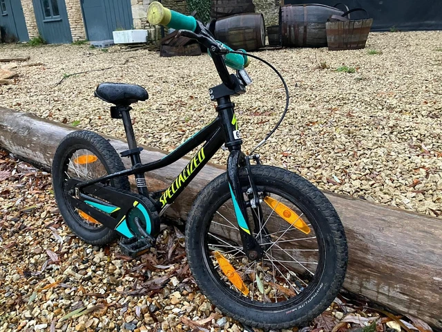 SPECIALIZED RIPROCK 16 Children s Mountain Bike 125.00 PicClick UK
