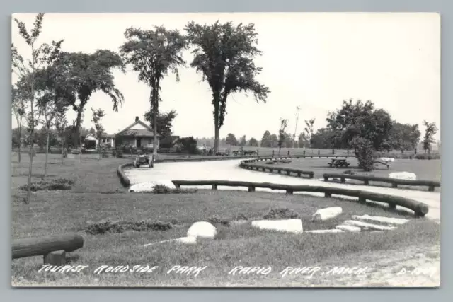"Tourist Roadside Park" RAPID RIVER Michigan RPPC Vintage Photo Postcard 1950