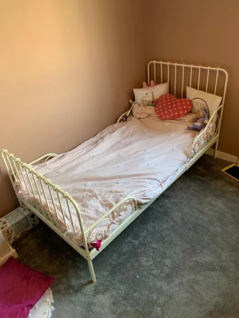 IKEA MINNEN BED With Extendable Mattress Cream off white Single