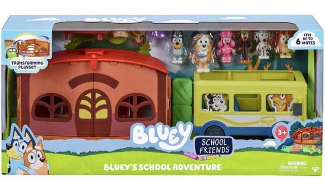 Bluey Set da gioco con veicolo di autobus cittadino e confezione di personaggi ufficiali, con due action figure da collezione Bluey e Bingo da 6,3-7,6 cm e Bus Pass