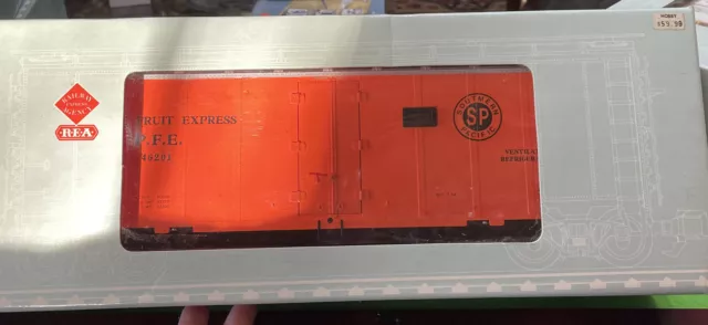 Aristo Craft REA 46201 - PACIFIC FRUIT  Express REEFER ~ G Scale Train - NIB