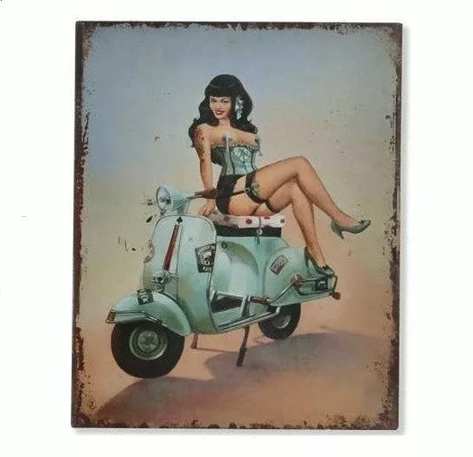 Plaque murale métal tableau Pin up sur scooter - Vintage rétro - 30 x 20 cm