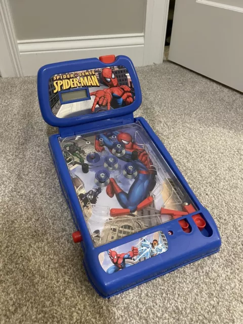 2009 Marvel Spider-Man Mini Tabletop Pinball Machine Spiderman Spider Sense