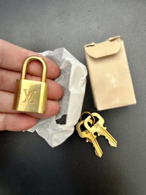 Louis Vuitton Lock w/ Key 300-320 Brass Goldtone for 1 Set Authentic -  RESTORED