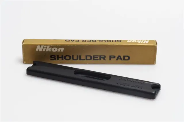 Nikon Shoulder Pad Black (1695480684)
