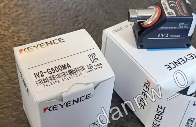 New In Box Original KEYENCE IV2-G500MA Vision Sensor Head Free fast shipping