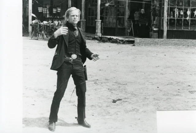 Klaus Kinski "Un Genie, Deux Associes, Une Cloche" Damiano Damiani Photo Cm