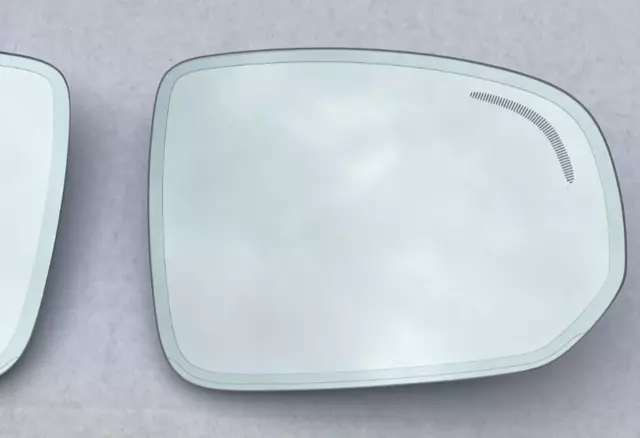 Volvo XC60 Original Mirror Glass Set  with Heating Dimming Zone from 2017 year 3