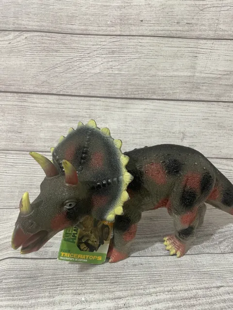 Toys R Us Exclusive Animal Planet Foam