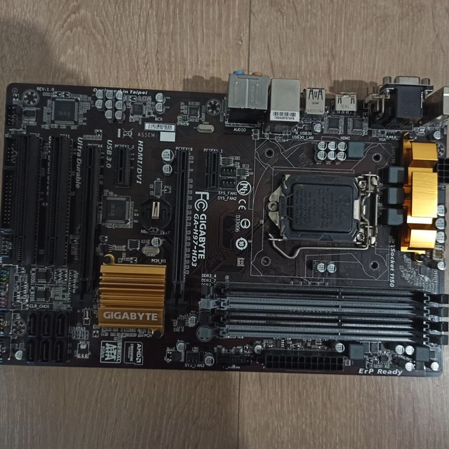 Carte Mère Gigabyte GA-H97-HD3 – Socket 1150 – Pour Pièces / Défaut (ne S'allume Pas)