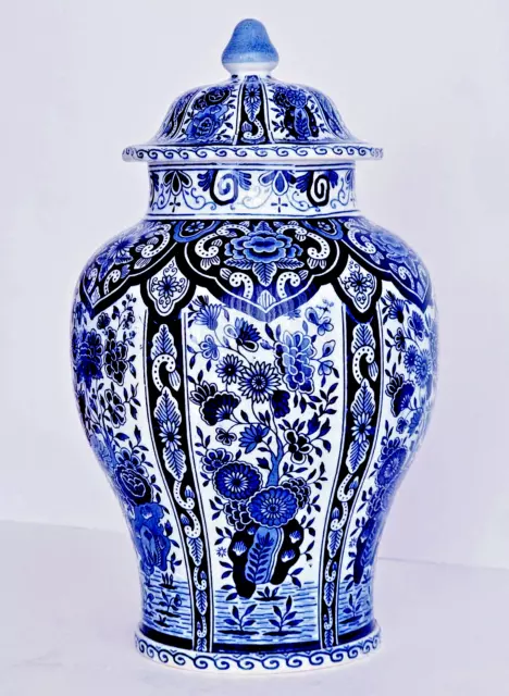 Antique DELFT GINGER JAR LIDDED VASE EXCELLENT- PETRUS REGOUT MAESTRICHT HOLLAND