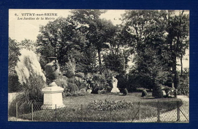 *** Vitry-sur-Seine - Les Jardins de la Mairie *** CPA 0229