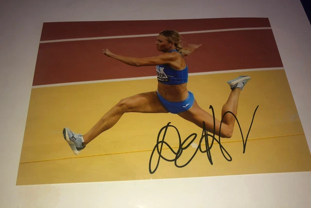 Dariya Derkach Firmato (Italia)