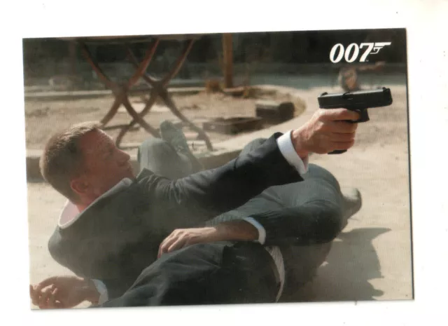 BOND "James Bond 007" AUTOGRAPHS & RELICS (P1) Promo Card