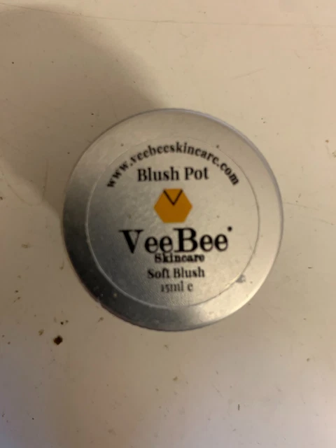 Cura della pelle delle api Vee - Blush Pot - Morbido - 15 ml