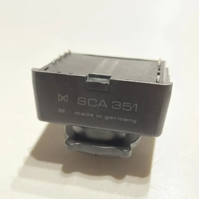 #30688 - Adaptador Metz SCA 351 para Leica R