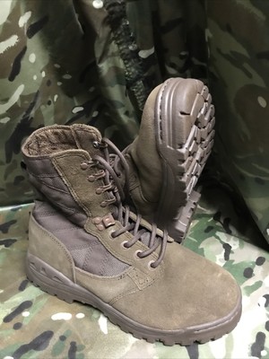 BROWN MAGNUM SCORPION Desert Patrol 