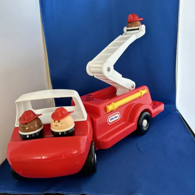 Vintage Little Tikes Toddle Tots Fire Engine Moveable Ladder, Firemen